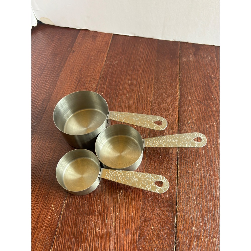 Pioneer Woman Stainless Steel Measuring Cups Set 3pc Floral Embossed Silver